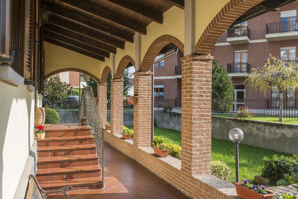 B&B - Il Portichetto Asti Esterno foto